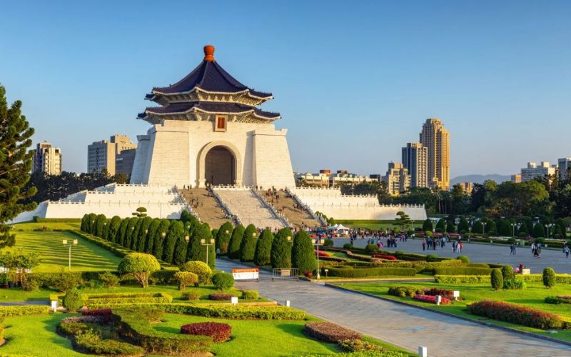 Du học Đài Loan bằng tiếng Anh: Cách xin học bổng không cần tiếng Trung