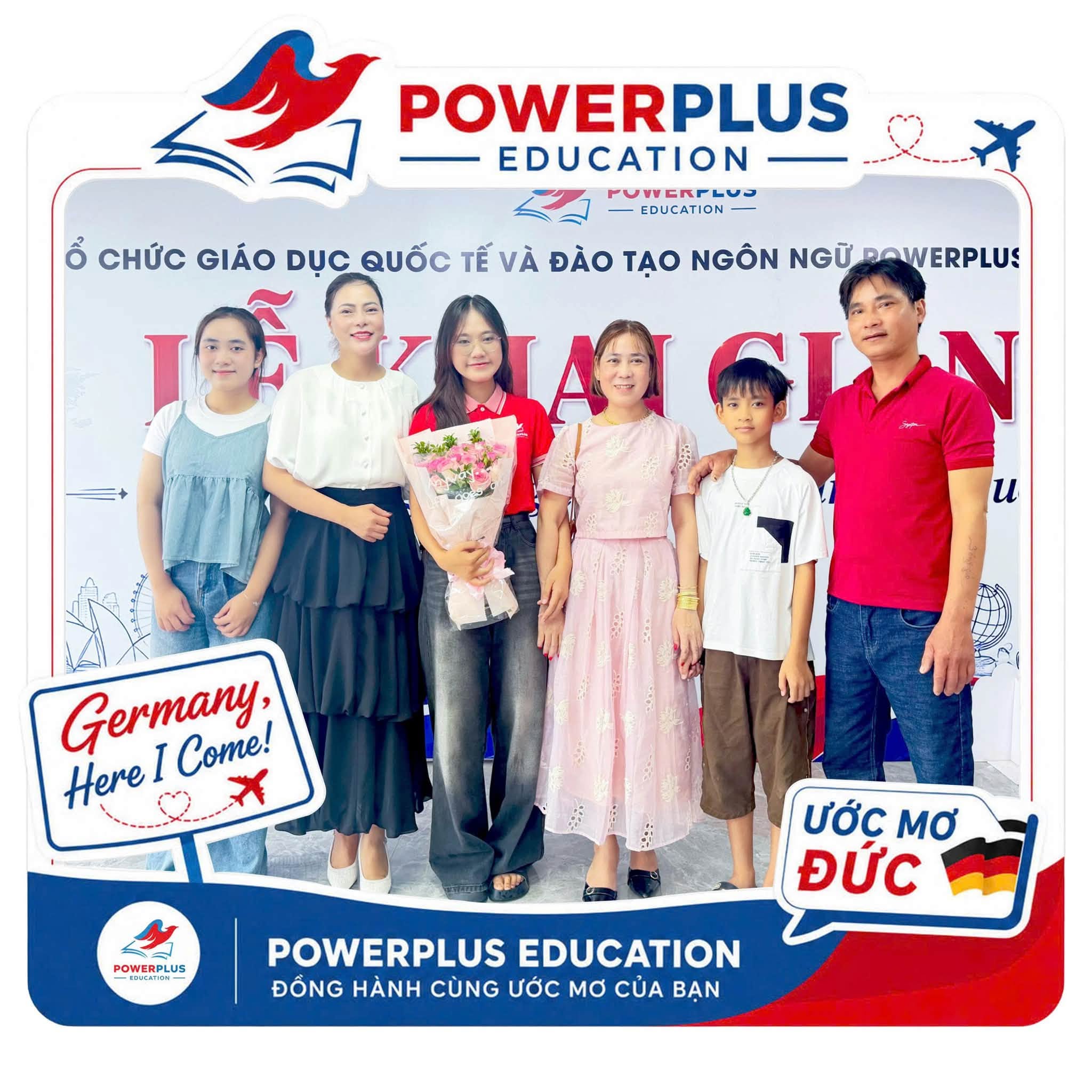 Khoảnh khắc tiễn bay học viên PowerPlus
