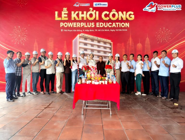 Ban Lãnh đạo PowerPlus Education và các đơn vị đồng hành tại lễ khởi công Trung tâm Đào tạo TP.HCM